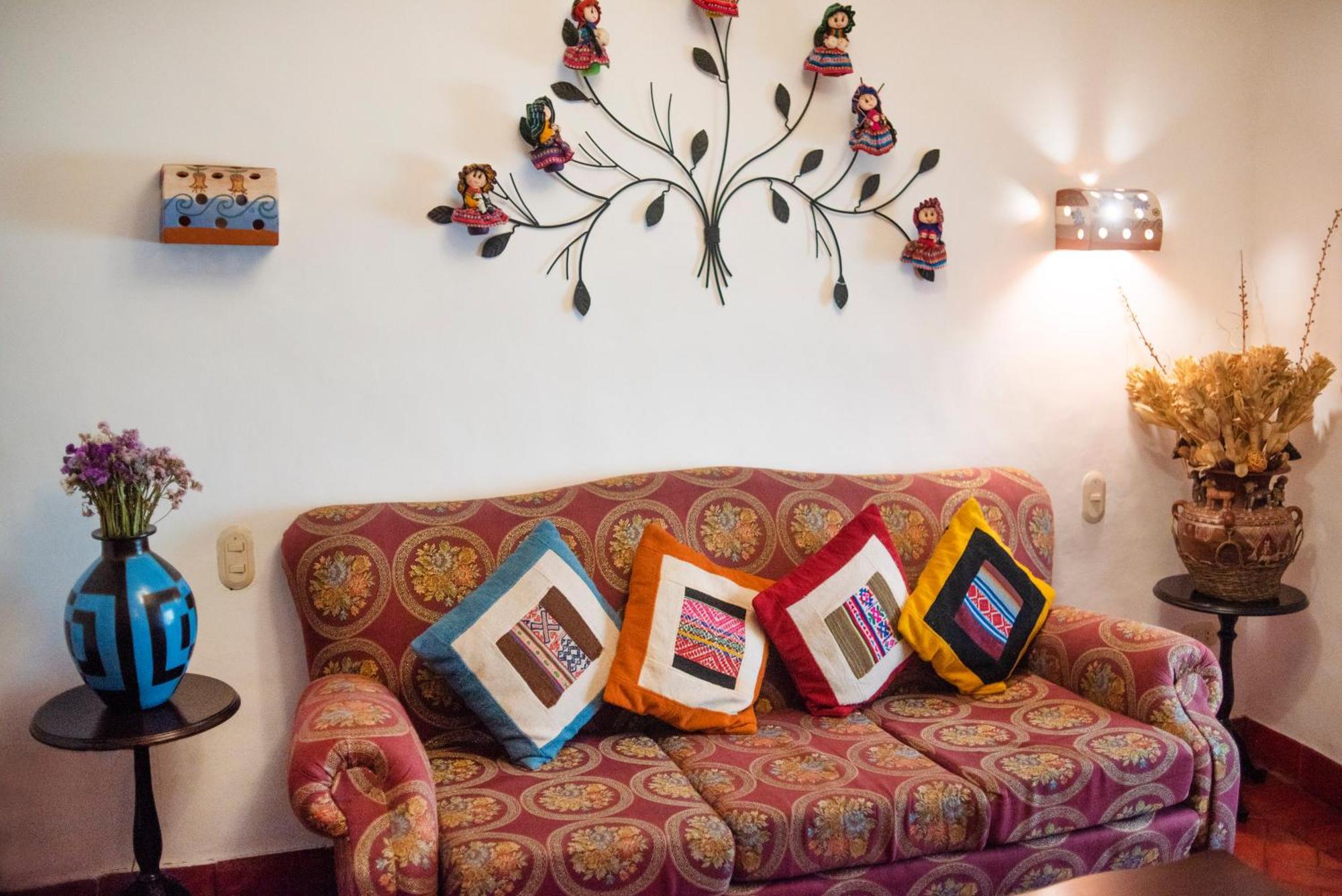 Rumi Wasi Cusco Luaran gambar