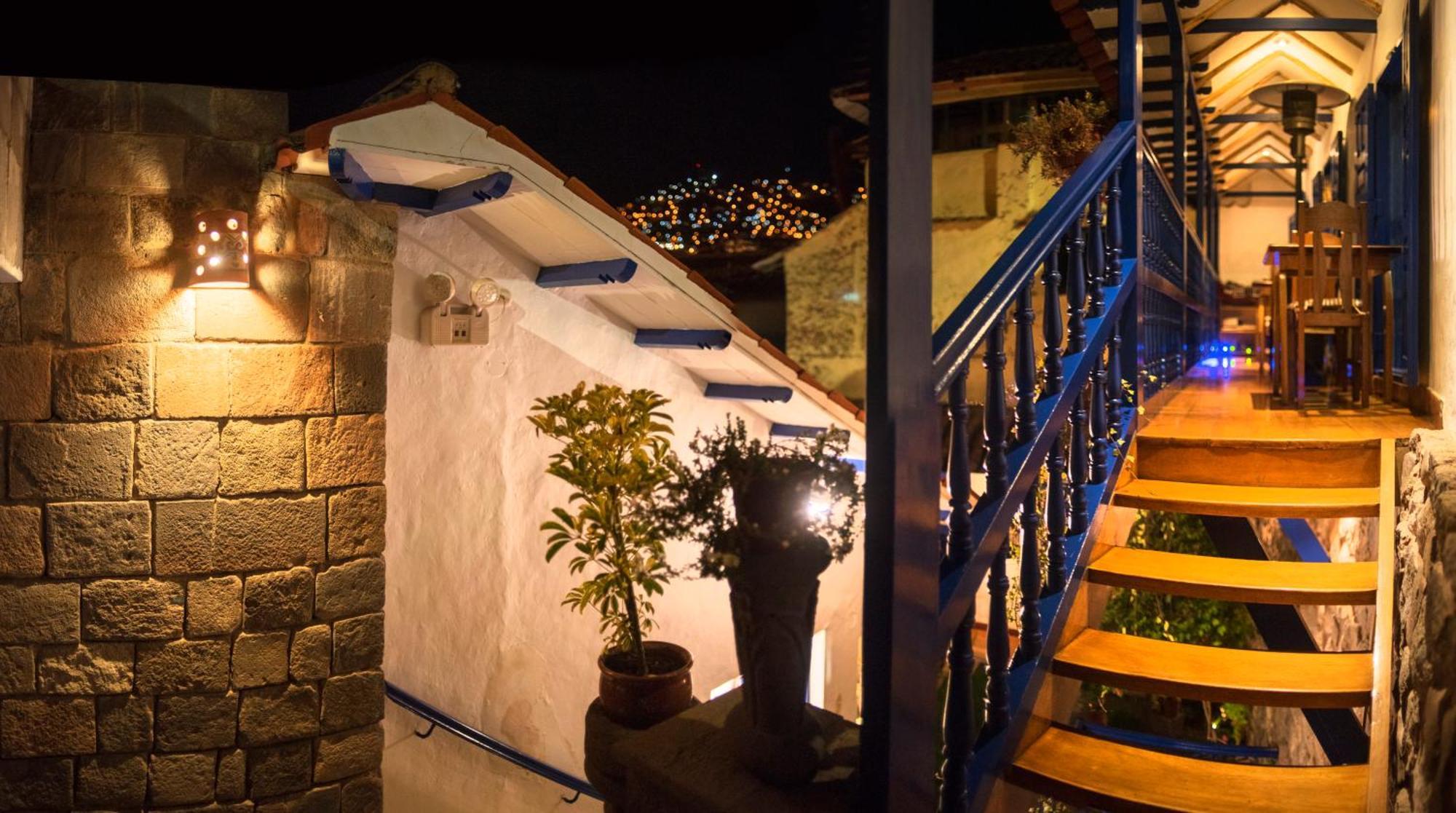 Rumi Wasi Cusco Luaran gambar