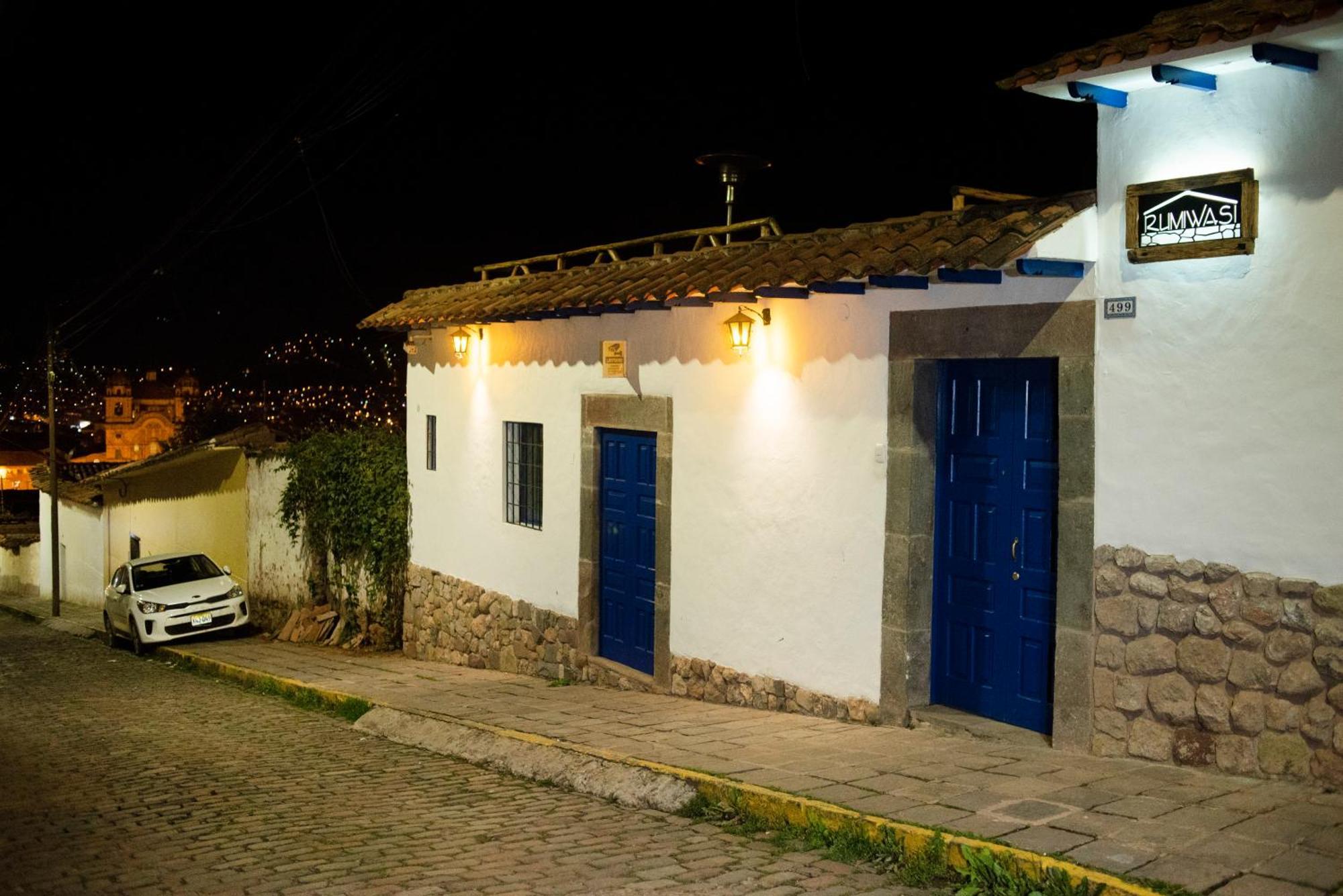 Rumi Wasi Cusco Luaran gambar